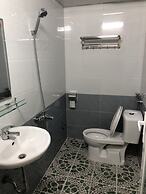 OYO 572 The Wanda Hotel