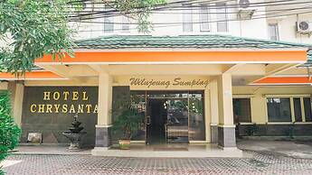 OYO 2085 Chrysanta Hotel