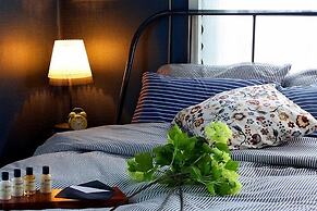 Luna in Jeju Pension