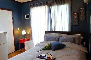 Luna in Jeju Pension