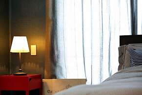 Luna in Jeju Pension