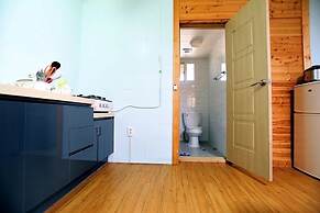 Luna in Jeju Pension