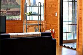 Luna in Jeju Pension