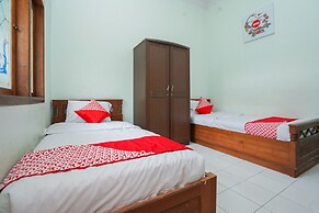 OYO 1439 Gang Guest Homestay Syariah