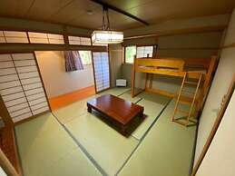 Guest House Nishiborakan - Hostel