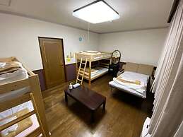Guest House Nishiborakan - Hostel