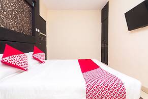 OYO 1581 Hotel Grand Palace