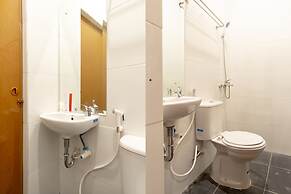 Super OYO 1377 Os Residence