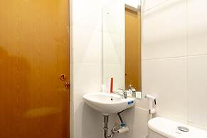 Super OYO 1377 Os Residence