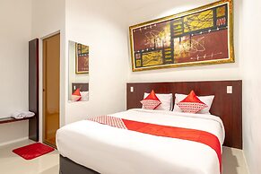 Super OYO 1377 Os Residence