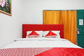 Super OYO 1377 Os Residence