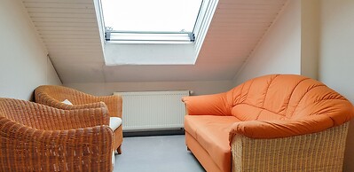 Tolstov-Hotels Beautiful Villa with Big Garden