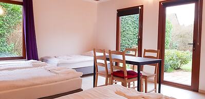 Tolstov-Hotels Beautiful Villa with Big Garden