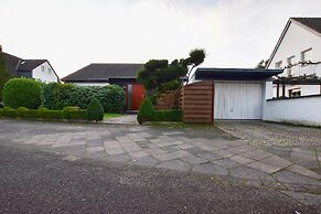 Tolstov-Hotels Beautiful Villa with Big Garden