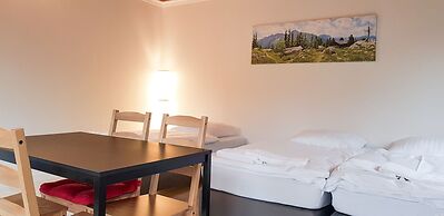 Tolstov-Hotels Beautiful Villa with Big Garden