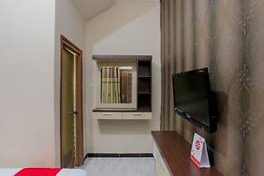 OYO 1692 Villa Akbar 3