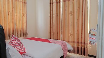 OYO 1692 Villa Akbar 3