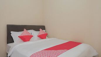 OYO 1692 Villa Akbar 3