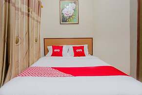 OYO 1692 Villa Akbar 3