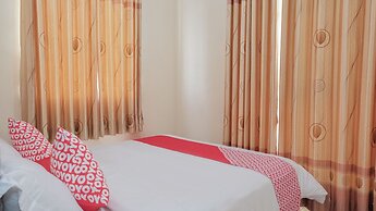 OYO 1692 Villa Akbar 3