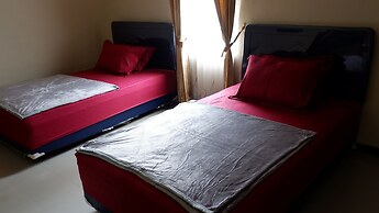 OYO 1692 Villa Akbar 3