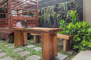 OYO 1692 Villa Akbar 3