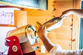 Visby Jeju Palm Village