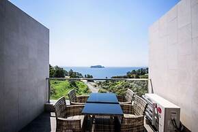 Visby Jeju Palm Village