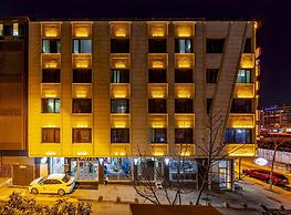 Dem İstanbul Airport Hotel