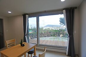 Sea and Star Pension