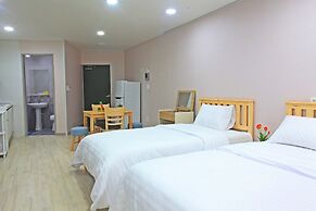 Sea and Star Pension