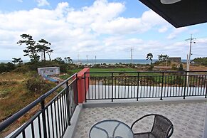 Sea and Star Pension