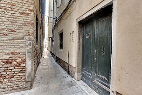 Venice Skyline View Sudio Apartment