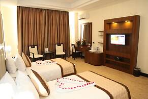 Mingalar Thiri Hotel