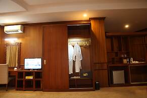 Mingalar Thiri Hotel