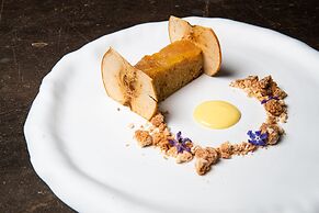 Paragon 700 Boutique Hotel & SPA