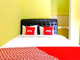 OYO 1784 Hj. Aniek Residence