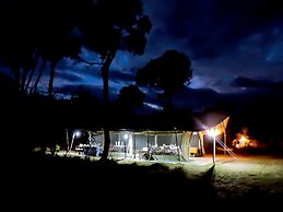 Serengeti Savannah Camps