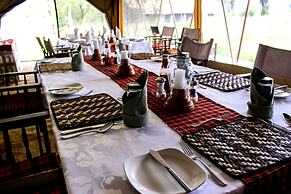 Serengeti Savannah Camps
