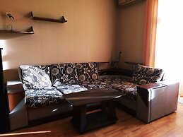 KyivHome Basseyna 17 City centre