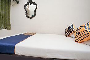 OYO Life 2090 Ratna Backpacker Syariah