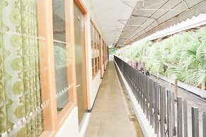 OYO Life 2090 Ratna Backpacker Syariah