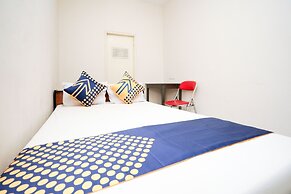 OYO Life 2090 Ratna Backpacker Syariah