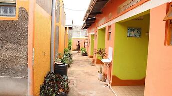 Naju Guest House Masindi