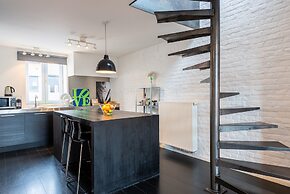 Europea Luxury Duplex Residence Flagey