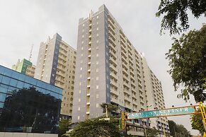 OYO 2103 Lauv Room 2 Grand Centerpoint Tower B