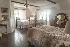 Rosehill House