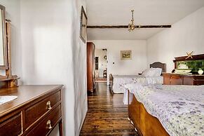 Rosehill House