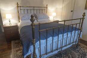 Rosehill House