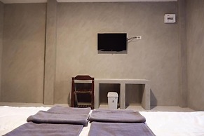 Terminal 1 cafe and resort